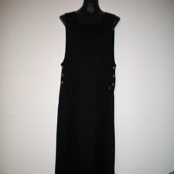 black womens jumper dress
